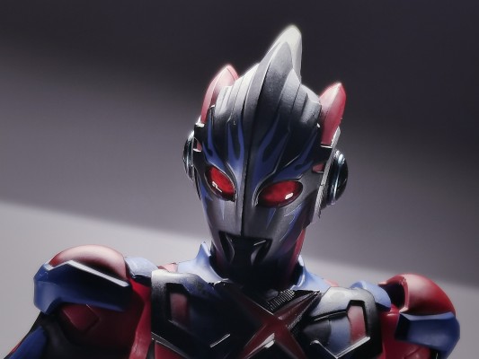 S.H.Figuarts 奥特银河格斗 新生代英雄 黑暗艾克斯奥特曼+黑暗哥莫拉装甲