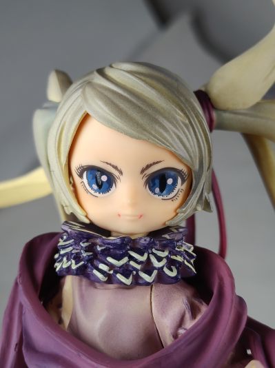 集英社ソリッドセレクション10 テガミバチ 妮琦