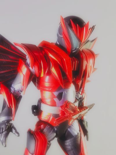 S.H.Figuarts 假面骑士零一 假面骑士迅 激燃雄鹰
