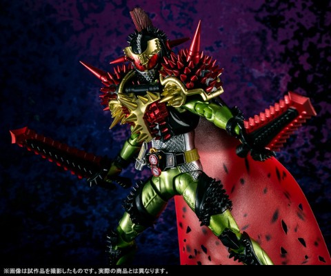 S.H.Figuarts 假面骑士布拉弗 榴莲国王武装