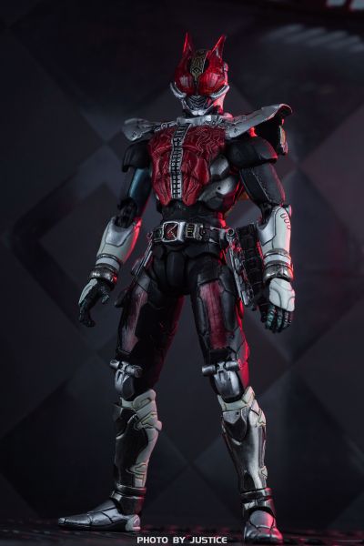 S.I.C. VOL.42 假面骑士：电王 假面骑士电王 圣剑形态/月台形态＆异魔人·桃塔罗斯 初回特典·无