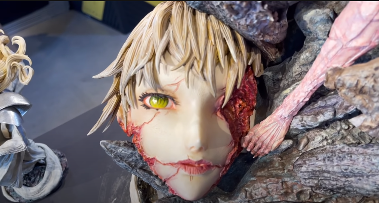 精英独家系列 大剑 迪妮莎 VS 菲斯娜