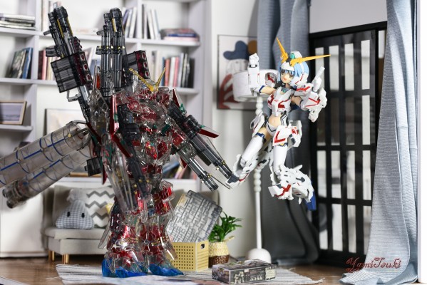 HGUC 机动战士高达UC RX-0 全装甲独角兽高达 Red Coated frame/Mechanical Clear ver. 