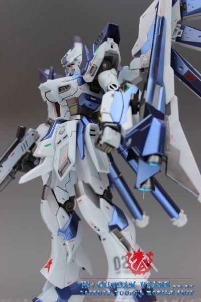 HGBF 1/144 Hi-ν 高达勇气型