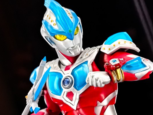 S.H.Figuarts 银河奥特曼 斯特利姆形态