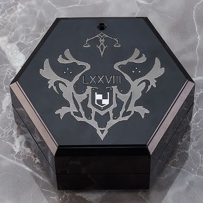 chitocerium ornatio .metal emblem 0.2.1.2.0