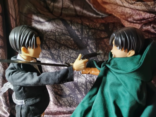 仿真可动角色#697 进击的巨人 利威尔 西装