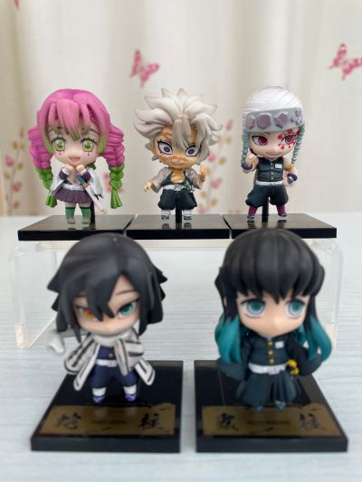 鬼灭之刃 炭治郎与柱们 套装 B