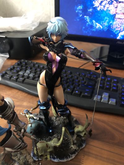 黑の守り手 屈曲角の悪魔(ディアボルス・インクリナタス)：デスデモナ