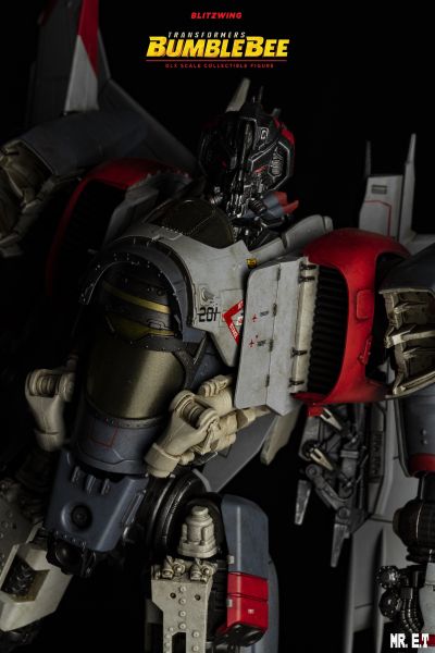 DLX 大黄蜂 闪电