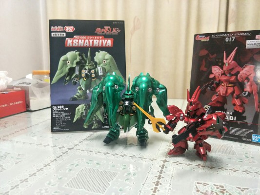 SD高达 EX-Standard 机动战士高达 逆袭的夏亚 MSN-04 沙扎比