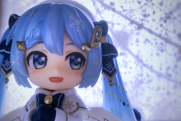 粘土人#1539 VOCALOID 初音未来 雪未来 Glowing Snow