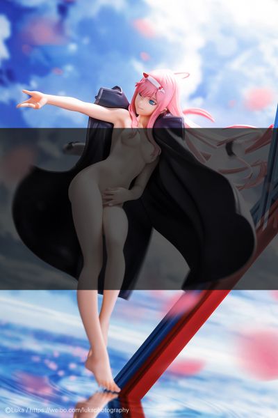 Darling in the FRANXX 零二