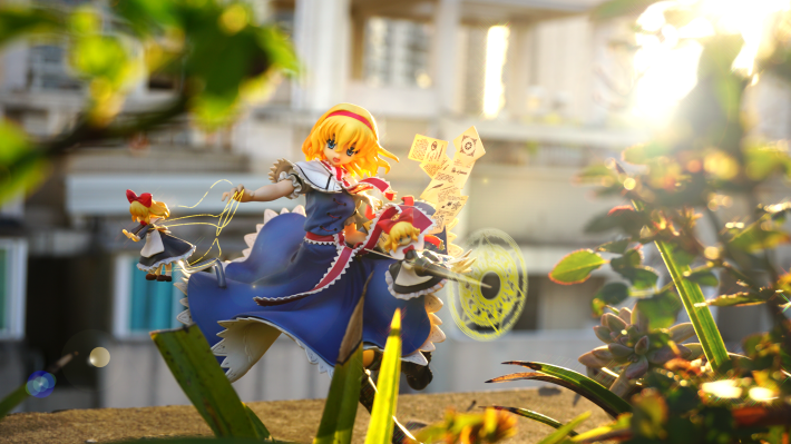 东方Project “七色の人形遣い” 爱丽丝・玛格特罗依德 DX type