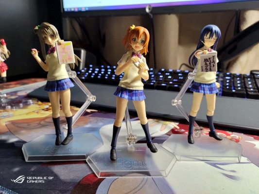 S.H.Figuarts 南小鸟（我们如今正在其中）