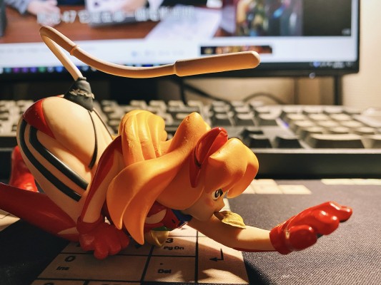 EVA 明日香 エアロキャット feat.ぽよよん・ろっく