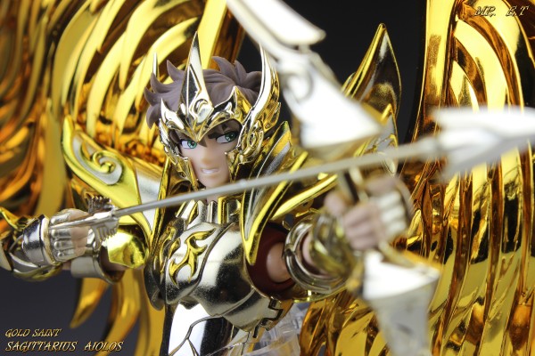 圣闘士圣衣神话EX 圣闘士星矢 黄金魂 -Soul of Gold- 	射手座艾奥罗斯