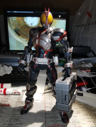 S.I.C. 极魂 假面骑士：555  假面骑士凯撒