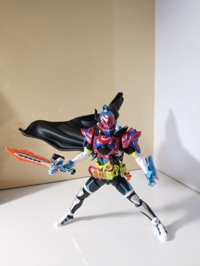 S.H.Figuarts 假面骑士艾克赛德 假面骑士勇者 幻想玩家 等级50