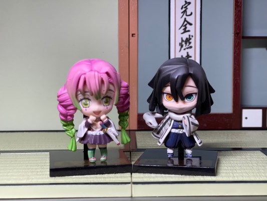 鬼灭之刃 炭治郎与柱们 套装 B