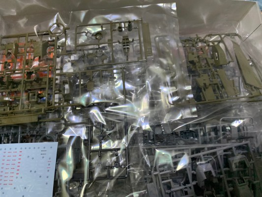 MG  1/100  兴风者高达 F.A. （Fatal Ash）/ 乱流吉姆