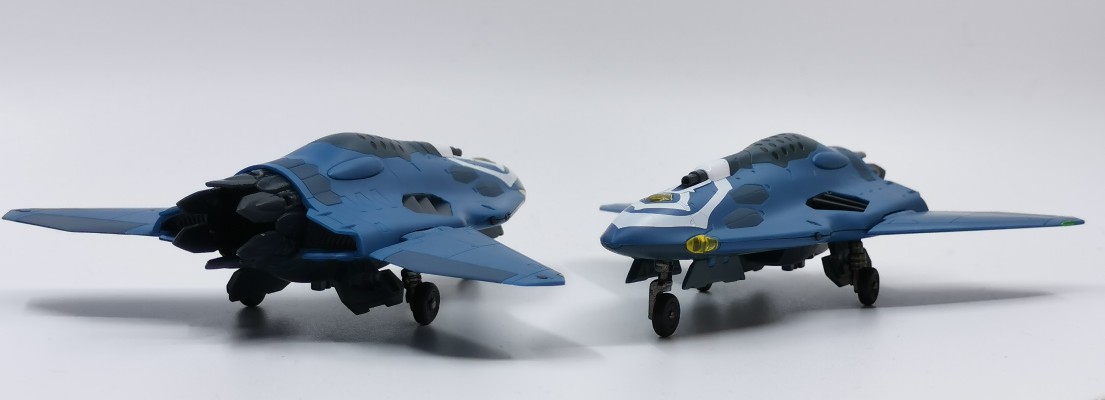 DX超合金 剧场版 超时空要塞Δ 激情的女武神 VF-31F 齐格菲用利刃·魔龙配件包