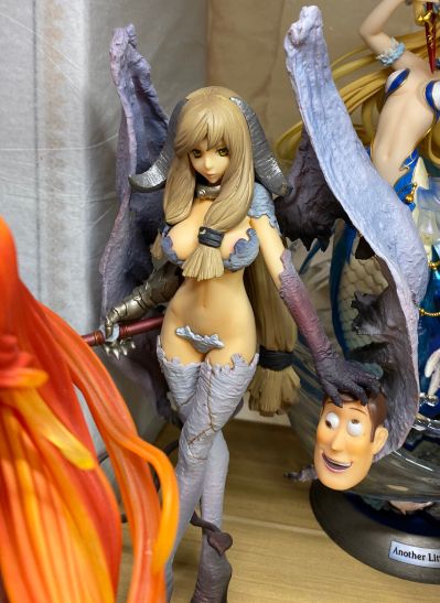 ディアボルス アングレイト－有蹄類の悪魔－