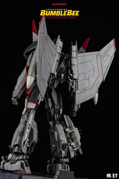 DLX 大黄蜂 闪电