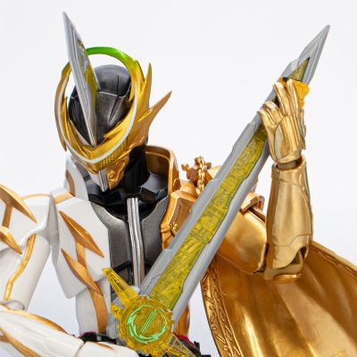 S.H.Figuarts   假面骑士刀剑 阿拉基那神灯