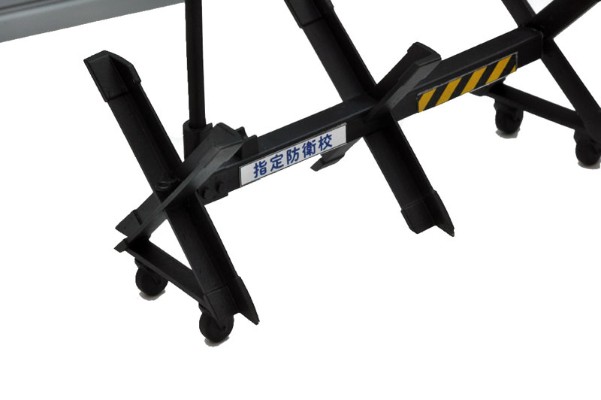 小军械库 [LD029] 指定防卫校的校门(混凝土型)