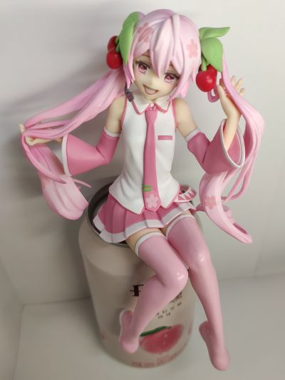 压泡面手办 VOCALOID 初音未来 樱花未来