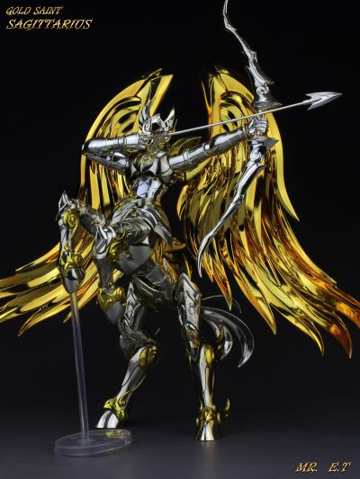 圣闘士圣衣神话EX 圣闘士星矢 黄金魂 -Soul of Gold- 	射手座艾奥罗斯