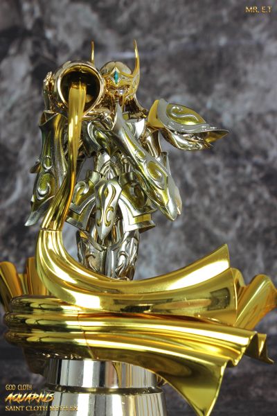 圣斗士圣衣神话EX 水瓶座卡妙(神圣衣) 『圣斗士星矢 黄金魂』