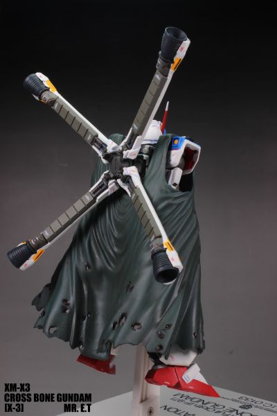 GUNDAM FIX FIGURATION ＃0031 海盗高达3号機 & 全装甲型海盗高达X-1