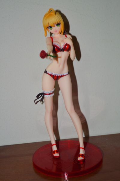 Fate/Extella 	尼禄·克劳狄乌斯 Rose Vacances