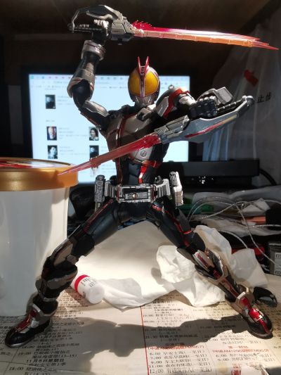 S.I.C. 极魂 假面骑士：555  假面骑士凯撒