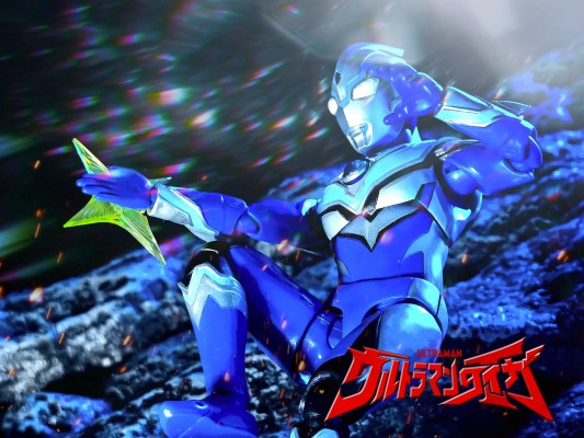 S.H.Figuarts 泰迦奥特曼 风马奥特曼