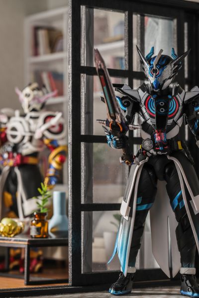 S.H.Figuarts 假面骑士创骑 假面骑士埃伯尔 黑洞形态 （阶段4）