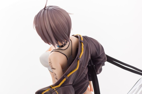 碧蓝航线 巴尔的摩 Black Ace ver.