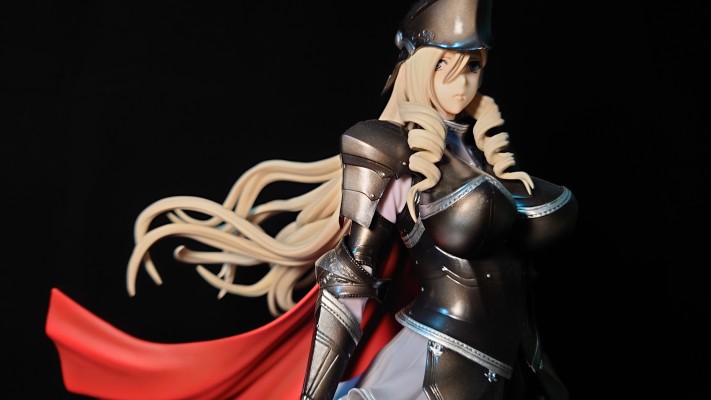 少女骑士物语 	苏莉亚·库玛尼·爱因特里 黑色版