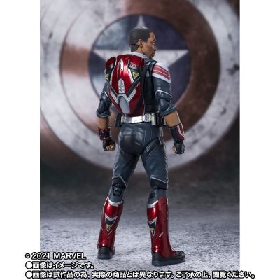 S.H.Figuarts 猎鹰与冬日战士 猎鹰