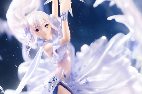 Re：从零开始的异世界生活  爱蜜莉雅  -水晶礼服 Ver-