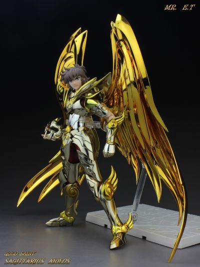 圣闘士圣衣神话EX 圣闘士星矢 黄金魂 -Soul of Gold- 	射手座艾奥罗斯