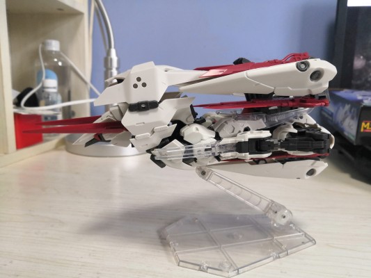 六角机牙 WEIRD TAILS