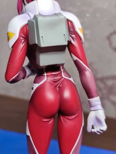 Excellent Model RAH DX 3 机动战士高达SEED Destiny 露娜玛利亚・霍克