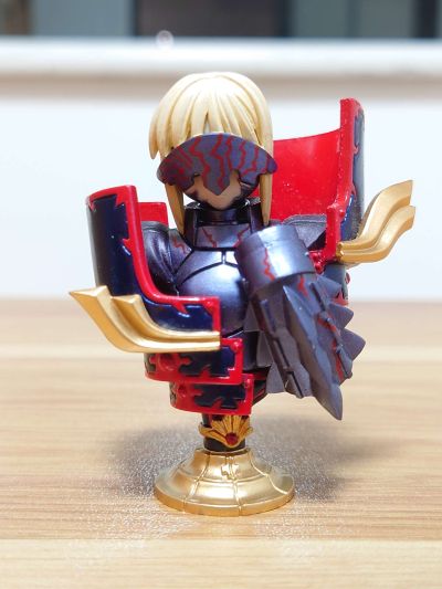Fate Fantasm BOX 1 イリヤとゆかいな仲間たち 【イリヤ胸像フィギュア付録】 （書籍）
