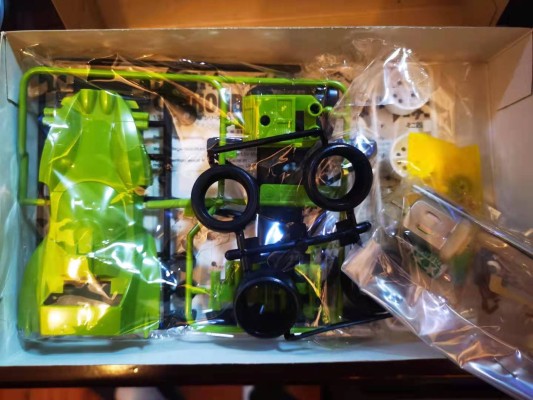 迷你四驱车系列 No.18012 1/32 四驱小子 Dash01天皇巨星（T1底盘）