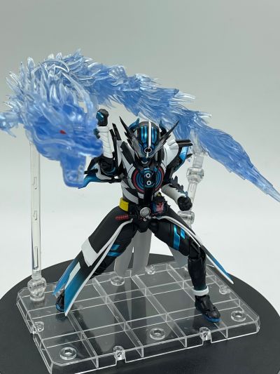 S.H.Figuarts 创骑 新世界 假面骑士克罗兹 假面骑士克罗兹 埃伯尔形态