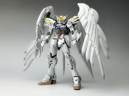 MG  1/100  飞翼高达零式·无尽的华尔兹 Ka版