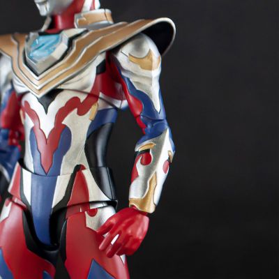 S.H.Figuarts 泽塔奥特曼 伽马未来